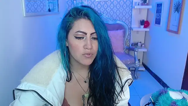 scarleth blue online show from 02-26-25, 06:37