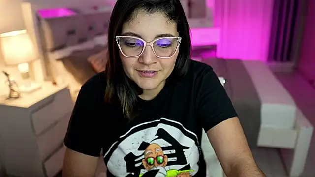 Camilaa bueno online show from 02-11-25, 12:38