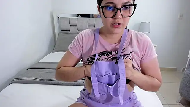 Camilaa bueno online show from 07-23-26, 01:41