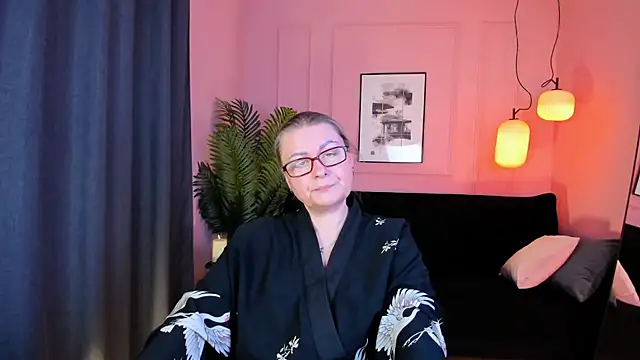 AlexandraKind online show from 12-13-25, 07:53