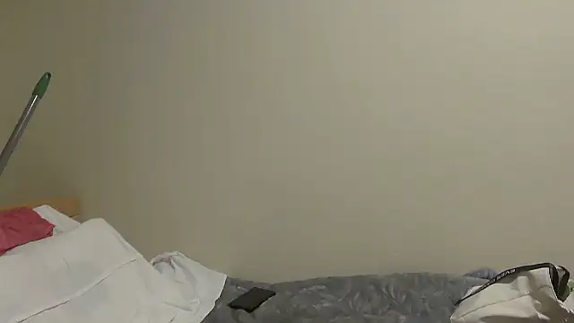 housewife shantie online show from 10-06-25, 02:58