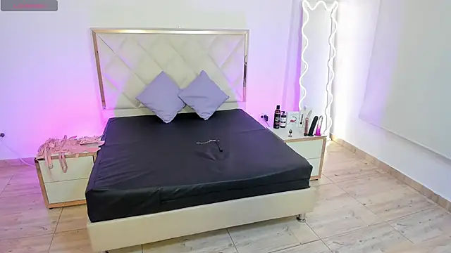 Snapshot of Andy_tay1 chatting on 02-12-25, 03:29 Andy tay1 online show from 02-12-25, 03:29