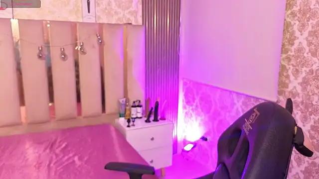 Snapshot of Andy_tay1 chatting on 11-25-25, 03:39 Andy tay1 online show from 11-25-25, 03:39