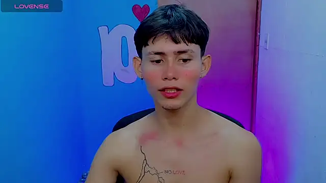 tanjiro cute online show from 03-13-26, 01:56