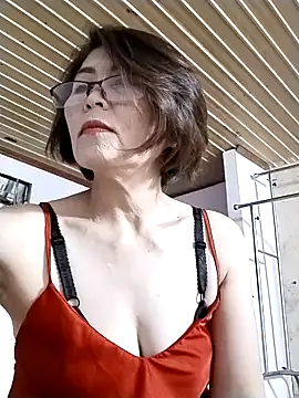 Snapshot of Baby-tits2024 chatting on 09-10-25, 01:00 Baby-tits2024 online show from 09-10-25, 01:00