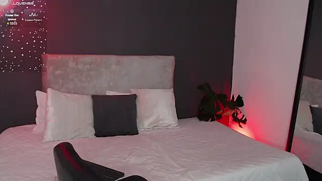 alinakiss online show from 05-28-26, 02:20