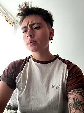 Snapshot of Chriss_gomez2 chatting on 10-05-25, 07:45 Chriss gomez2 online show from 10-05-25, 07:45