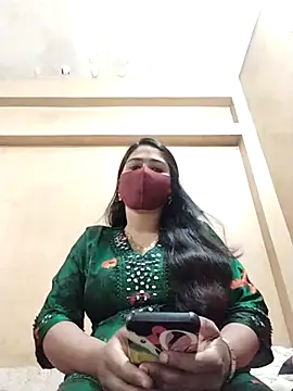 Magical Girl- online show from 03-09-25, 07:34