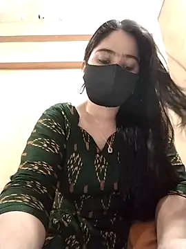 Magical Girl- online show from 09-30-25, 03:22