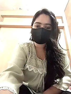 Magical Girl- online show from 12-02-25, 03:34