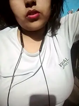 Love-Veronica online show from 04-24-26, 05:48