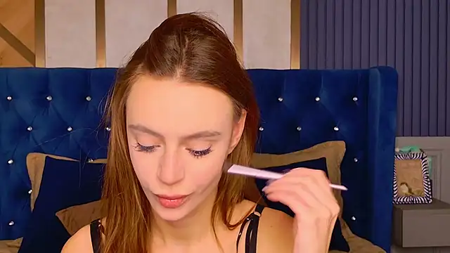 RebeccaMartons online show from 01-26-25, 03:06