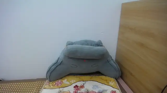 Snapshot of HotQueen chatting on 02-24-25, 01:10 HotQueen online show from 02-24-25, 01:10