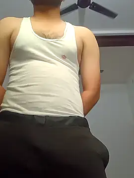 smartboy010101 online show from 03-20-25, 07:47