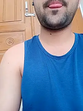 smartboy010101 online show from 10-10-25, 06:23