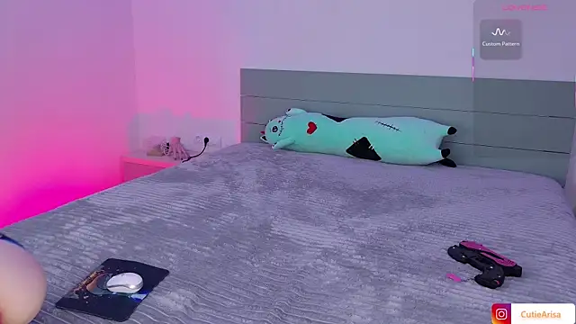 Lust One  online show from 04-04-26, 02:03