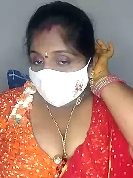 Sexy Radhikaa online show from 02-28-25, 07:48