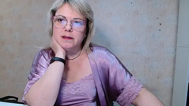 sweetsunset11 online show from 11-11-25, 03:01