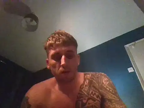 freddie90908 online show from 12-10-24, 12:39