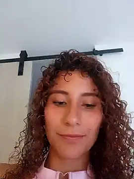 varenkaivanova 22 online show from 12-18-24, 07:36