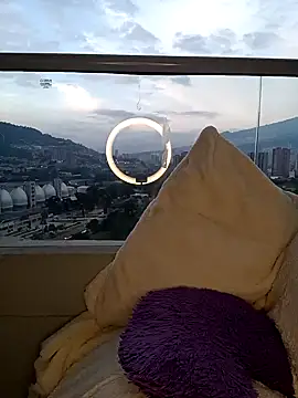 gabyfoxster online show from 12-13-24, 11:13