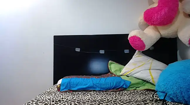 princehermosa44 online show from 03-22-25, 02:58