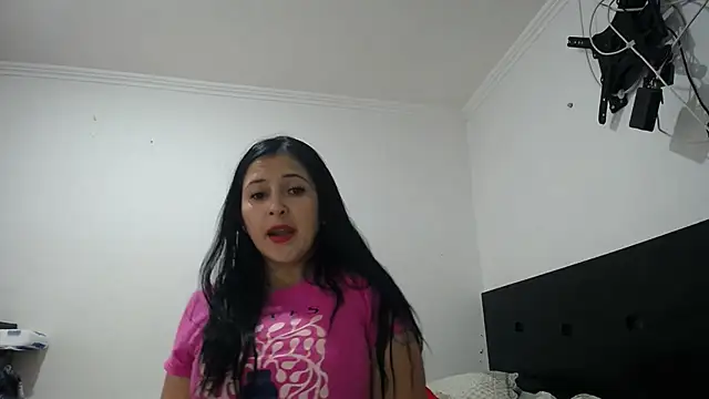 princehermosa44 online show from 06-13-26, 07:45
