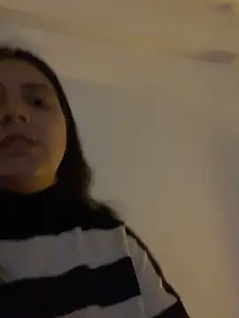 xBubblyBarbiexx online show from 10-31-25, 03:07