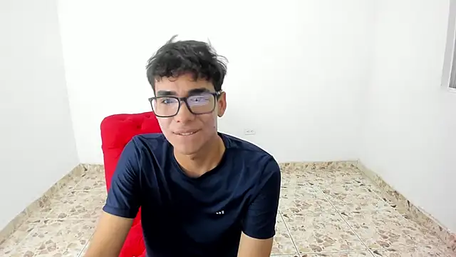 Snapshot of Harry_LatinBoy chatting on 02-26-25, 10:53 Harry LatinBoy online show from 02-26-25, 10:53