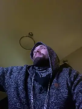 Snapshot of Fuckboy4public chatting on 12-12-24, 10:24 Fuckboy4public online show from 12-12-24, 10:24