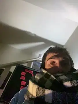 Snapshot of Fuckboy4public chatting on 12-20-24, 02:05 Fuckboy4public online show from 12-20-24, 02:05