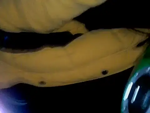 Snapshot of Fuckboy4public chatting on 10-06-25, 09:18 Fuckboy4public online show from 10-06-25, 09:18