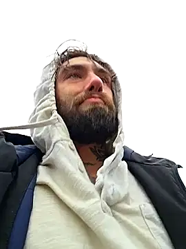 Snapshot of Fuckboy4public chatting on 11-24-25, 07:35 Fuckboy4public online show from 11-24-25, 07:35