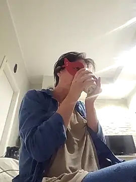 Vagabondainnamorata online show from 11-30-25, 03:32