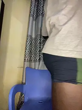 Snapshot of Suckmehar chatting on 12-25-24, 09:22 Suckmehar online show from 12-25-24, 09:22