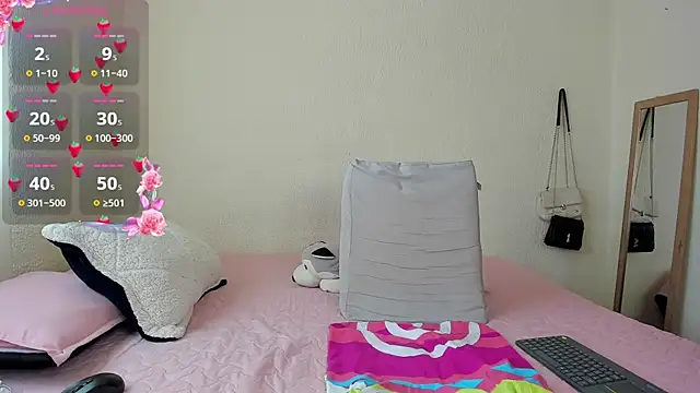 Hannah Baileyy online show from 02-24-25, 07:30