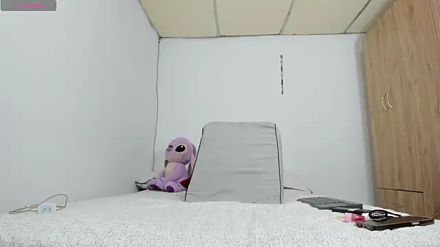 Hannah Baileyy online show from 05-05-26, 11:24