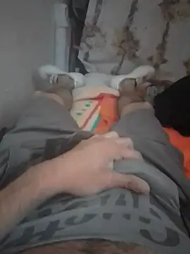 Snapshot of Fer-nand chatting on 12-05-24, 06:33 Fer-nand online show from 12-05-24, 06:33