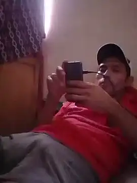 Snapshot of Fer-nand chatting on 01-20-25, 07:14 Fer-nand online show from 01-20-25, 07:14