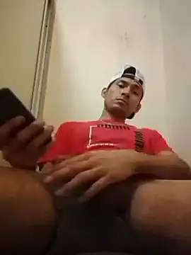 Snapshot of Fer-nand chatting on 01-21-25, 12:46 Fer-nand online show from 01-21-25, 12:46