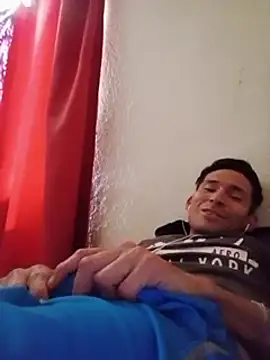 Snapshot of Fer-nand chatting on 02-20-25, 05:51 Fer-nand online show from 02-20-25, 05:51