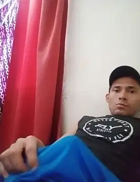 Snapshot of Fer-nand chatting on 02-22-25, 09:04 Fer-nand online show from 02-22-25, 09:04