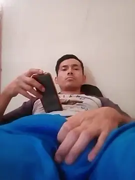 Snapshot of Fer-nand chatting on 03-03-25, 02:59 Fer-nand online show from 03-03-25, 02:59