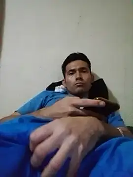 Snapshot of Fer-nand chatting on 03-11-25, 04:21 Fer-nand online show from 03-11-25, 04:21