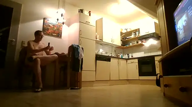 Snapshot of nacktchiller1076 chatting on 12-24-24, 04:22 nacktchiller1076 online show from 12-24-24, 04:22