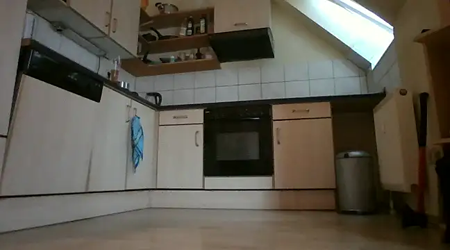 Snapshot of nacktchiller1076 chatting on 12-24-24, 02:12 nacktchiller1076 online show from 12-24-24, 02:12