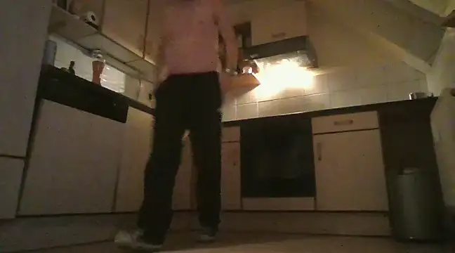 Snapshot of nacktchiller1076 chatting on 12-24-24, 10:17 nacktchiller1076 online show from 12-24-24, 10:17