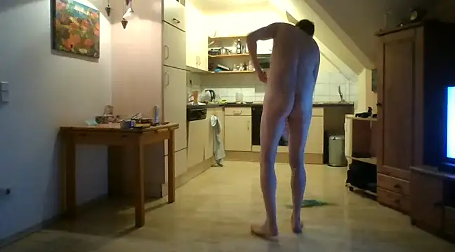 Snapshot of nacktchiller1076 chatting on 02-06-25, 03:06 nacktchiller1076 online show from 02-06-25, 03:06