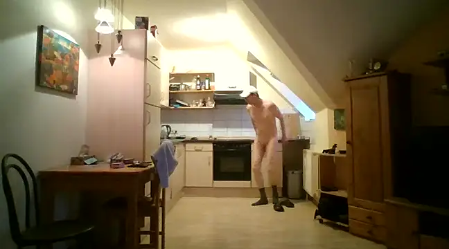 Snapshot of nacktchiller1076 chatting on 02-06-25, 07:13 nacktchiller1076 online show from 02-06-25, 07:13