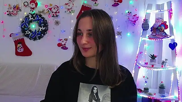 Snapshot of MichelLeee chatting on 12-21-24, 12:16 MichelLeee online show from 12-21-24, 12:16